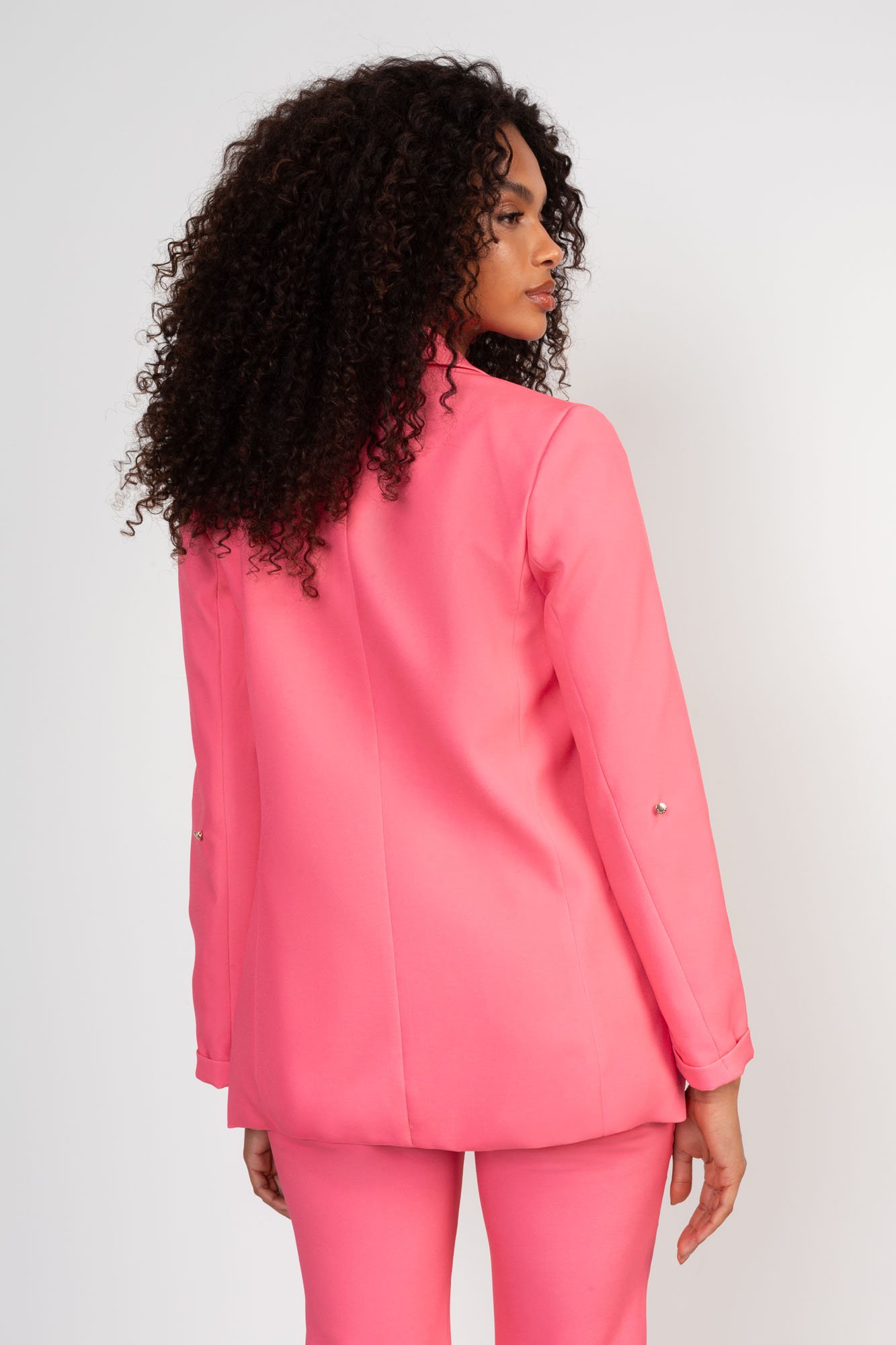 Blazer Alfaiataria Rosa Suavidade com Manga Longa Flor de Lis