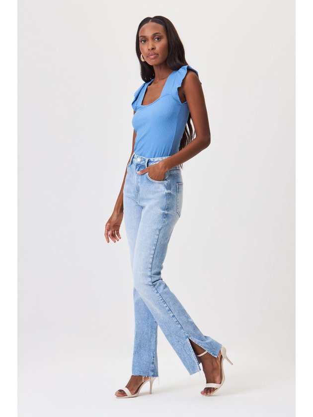 Calça Jeans Feminina Agata Straight Com Fenda Flor de Lis