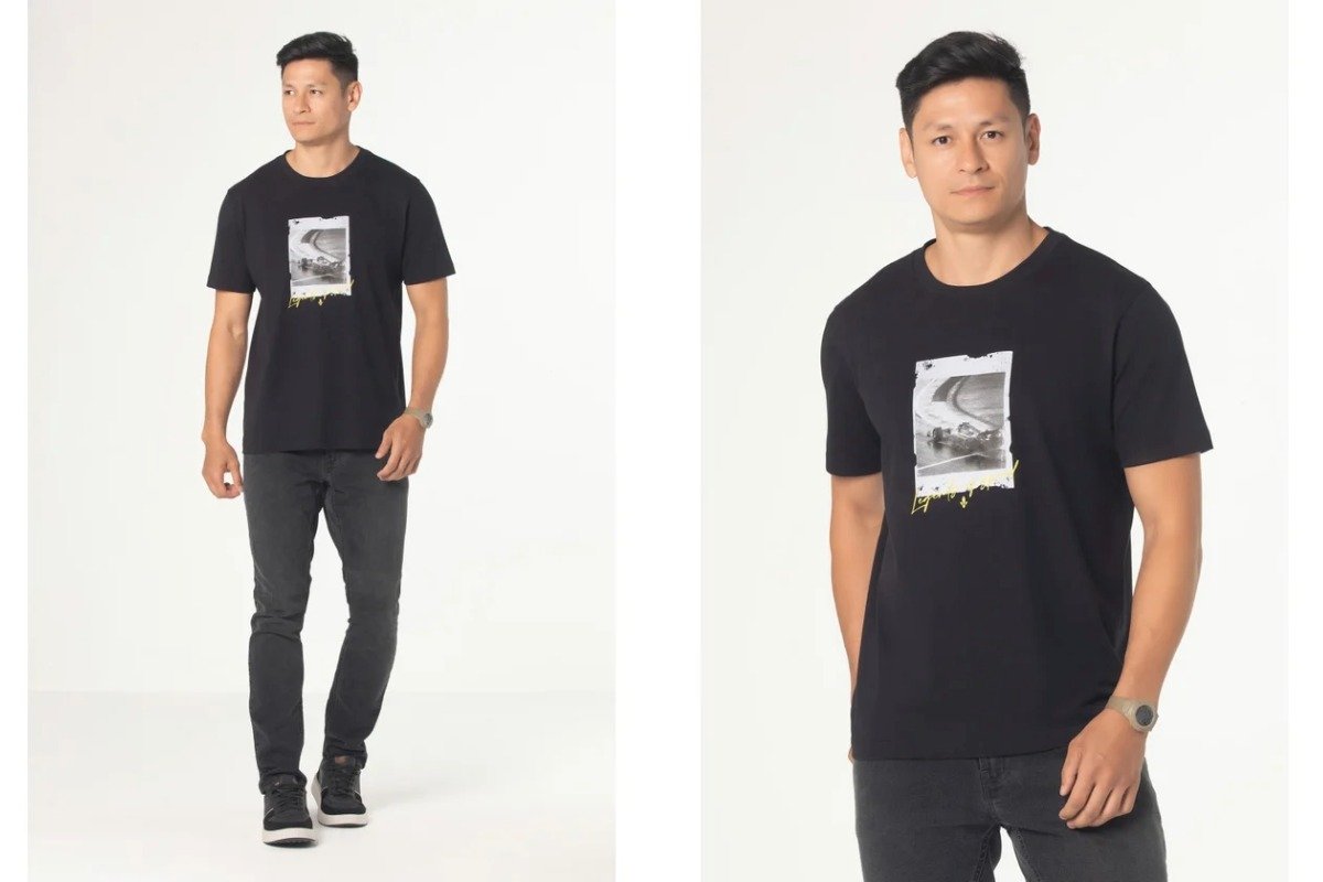 homem usando camiseta preta com estampa