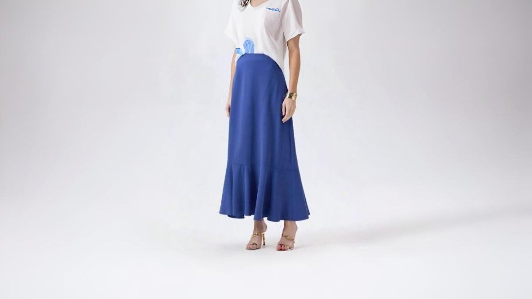 saia longa azul