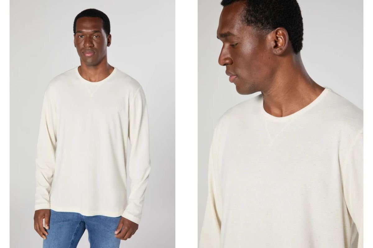 modelo com camiseta comprida de mangas longas