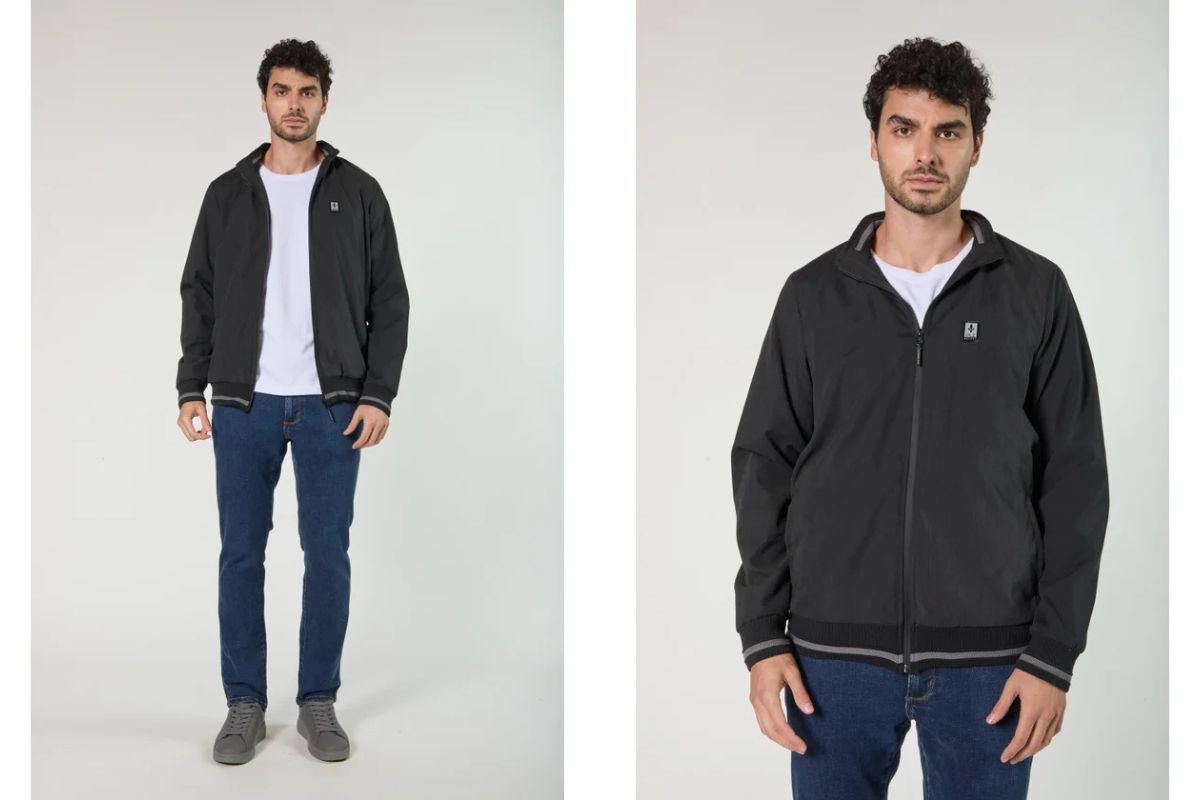 modelo com calca jeans e jaqueta