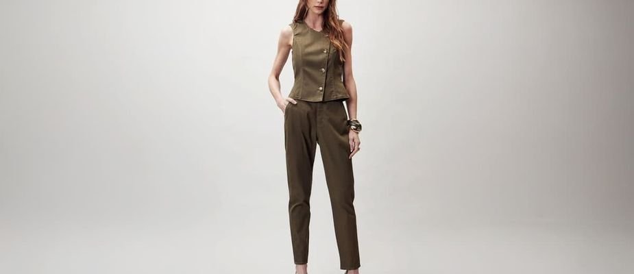 Colete feminino: como usar a peça que transforma produções com leveza Colete feminino: como usar a peça que transforma produções com leveza